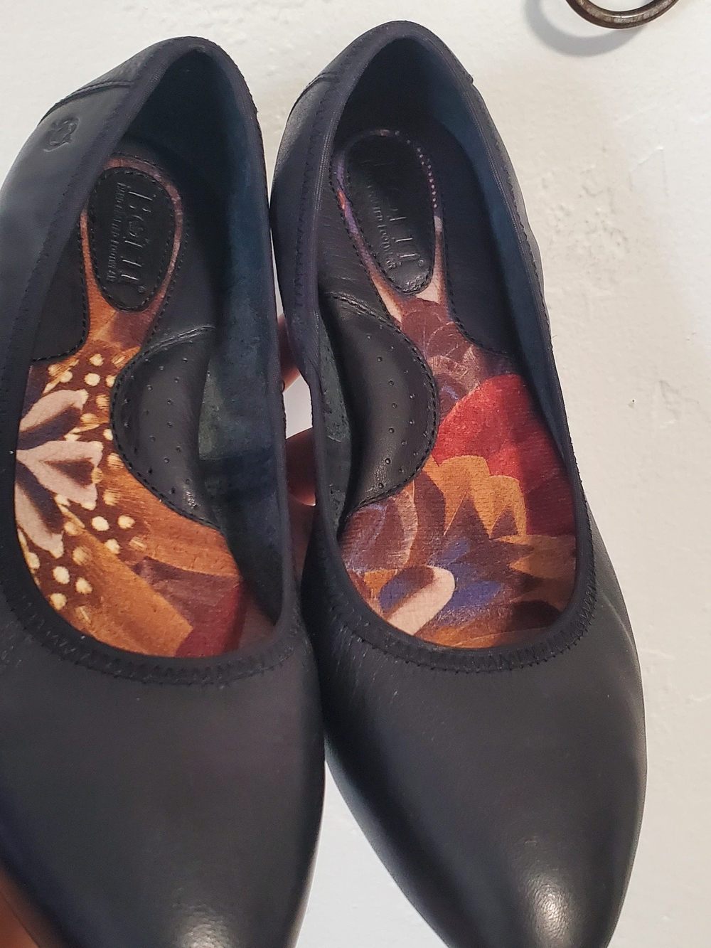 Born Black Leather Pointed-Toe Flats with Floral Insole